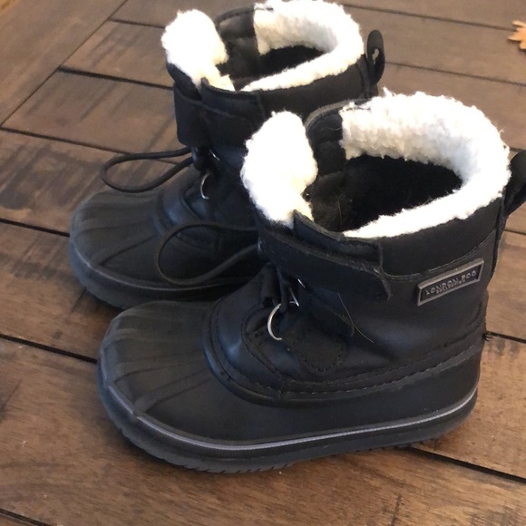 London Fog unisex black snow boots size 7 - Picture 2 of 6